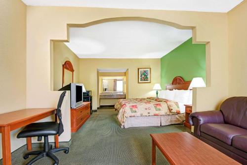 Posezení v ubytování Super 8 by Wyndham Nashville Near Downtown / I-40