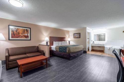 Foto da galeria de Econo Lodge Inn & Suites Cayce em Cayce