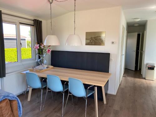 Fotografie z fotogalerie ubytování Olmenduin | Chalet 26 | Zeeland v destinaci Serooskerke