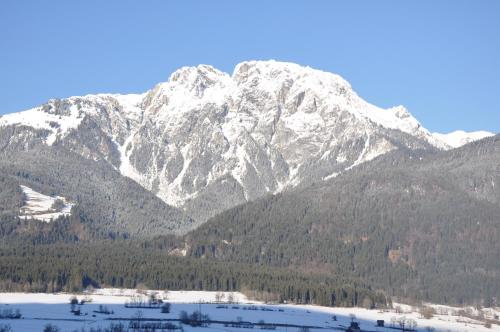 別荘から撮影された、または一般的な山の景色