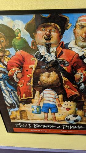 Дети в The Pirate Haus Inn