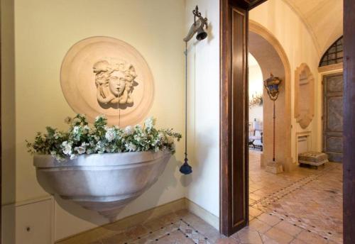 Gambar di galeri bagi Casa Raiola by CapriRooms di Capri