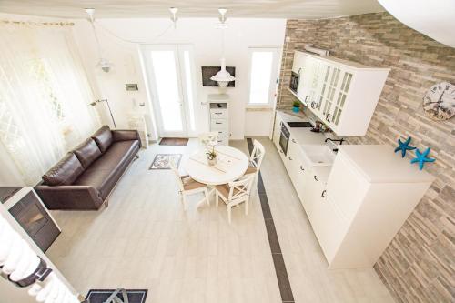 Dapur atau dapur kecil di Apulian Escapes - Borgo Scogliera 100