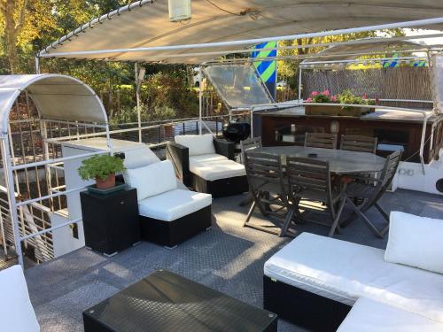 Boat For Guest – Photos 3
