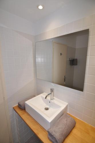 Ένα μπάνιο στο Chambres et table d'hotes Vie la Vie