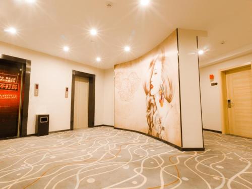 Φωτογραφία από το άλμπουμ του 7Days Premium Shandan Center Plaza Branch σε Zhangye