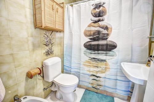 Kúpeľňa v ubytovaní Benalmádena Apartamento amplio, soleado y con vista panorámica a 400 metros de la playa