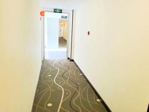 Gambar di galeri bagi 7Days Premium Changsha Yuelu Shanhu Branch di Changsha