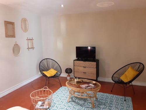 Photo de la galerie de l'établissement le 13, à Nîmes