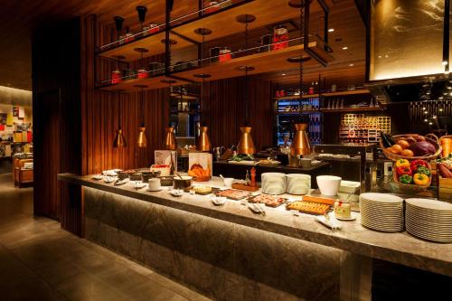 Jídlo v hotelu nebo okolí