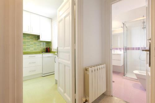 Koupelna v ubytování Sofia Suites