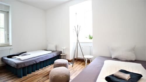 Ένα ή περισσότερα κρεβάτια σε δωμάτιο στο ➤Private Room - Heart of downtown with terrace
