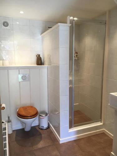 Bilik mandi di B&B HemeltjeLief