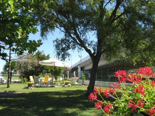 Taman di luar B&B Garnì Da Vito