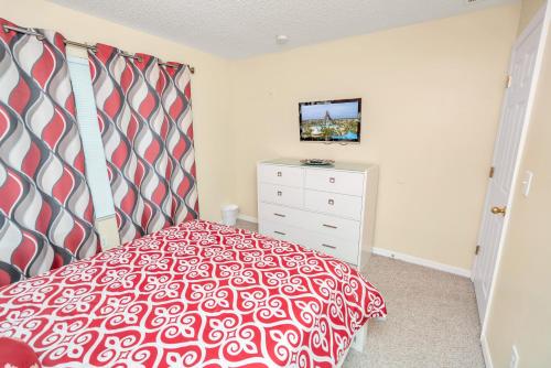 Disney Dream with Hot Tub, Pool, Xbox, Games Room, Lakeview, 10 min to Disney, Clubhouse photo 44
