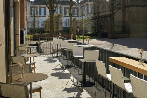 Posezení v ubytování Mövenpick Hotel The Hague