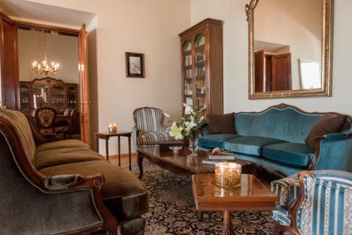 Χώρος καθιστικού στο Stunning City Views from Rooftop - Casa Beckmann