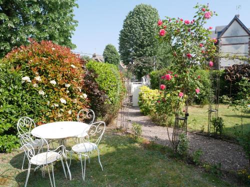 Studio au Jardin des Plantes ROUEN, Sotteville-lès-Rouen – Updated 2022  Prices