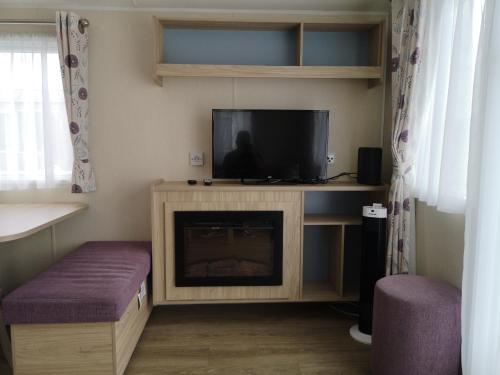 Televisyen dan/atau pusat hiburan di Holiday in Renesse