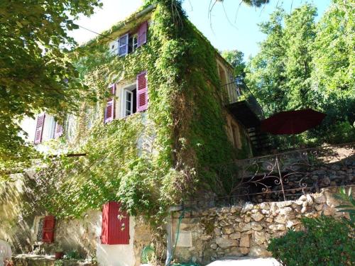 Appartement raffiné à Feliceto - 120 m² avec vue sur montagne