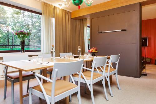 Elite Eden Park Hotel Image