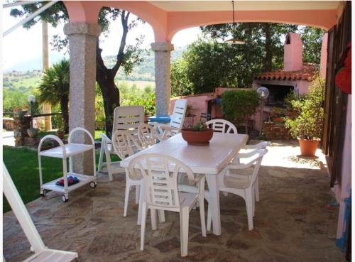 3 bedrooms appartement with sea view enclosed garden and wifi at Posada 2 km away from the beach