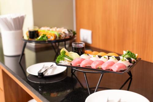 Eten bij of ergens in de buurt van het hotel

