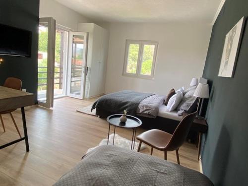 Χώρος καθιστικού στο Mediteran Hvar - Modern Rooms and Restaurant, B&B