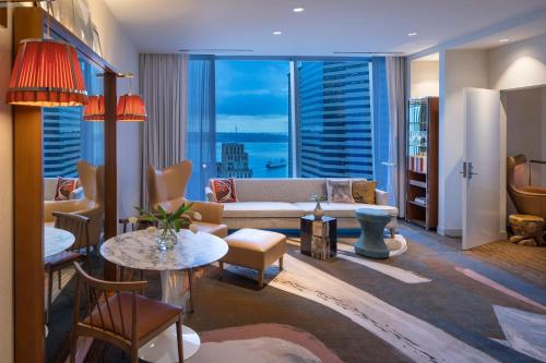 Posezení v ubytování Lotte Hotel Seattle
