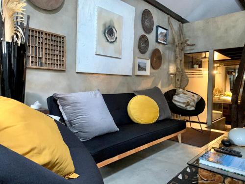 Gallery image of Private Villa - Halfway beach, Halfway city in Caparica