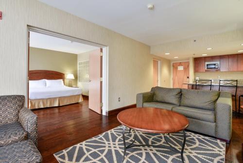 Foto da galeria de Holiday Inn Express Boone, an IHG Hotel em Boone