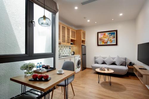 Dapur atau dapur kecil di The Galaxy Home Hotel & Apartment
