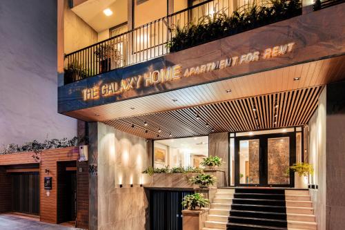 Muka bangunan atau pintu masuk The Galaxy Home Hotel & Apartment