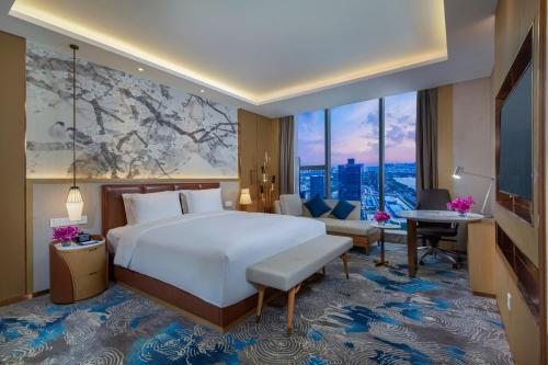 Zdjęcie z galerii obiektu Holiday Inn Express Zhengzhou Longzi Lake, an IHG Hotel w mieście Yaoqiao