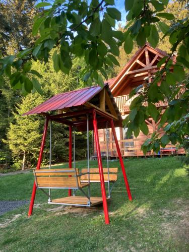 Zona de juegos infantil en Chaty Marta