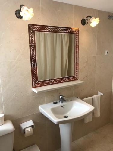 Un baño de Benavista Estepona