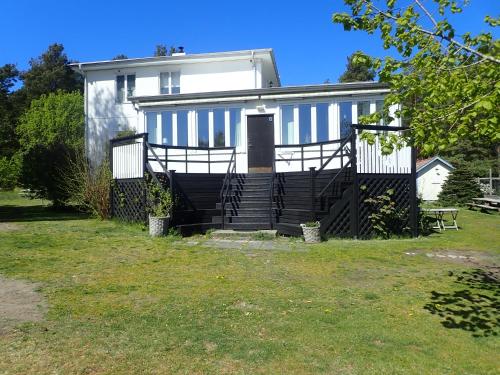 Κήπος έξω από το Kilesandsgården