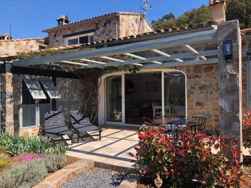 Gallery image of Les Aurochs in Grimaud