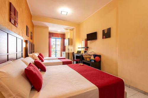 Gallery image of Grand Hotel La Tonnara in Amantea