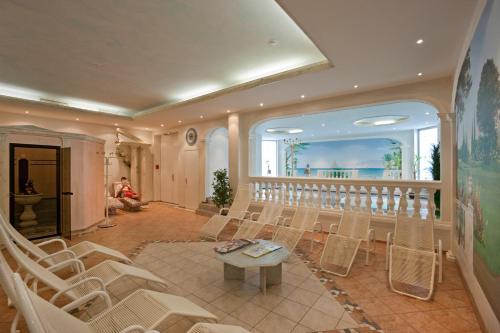 Гостиная зона в Hotel Olympica