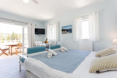 Mariners (1) - Bright and stylish apartment - walk to the beach