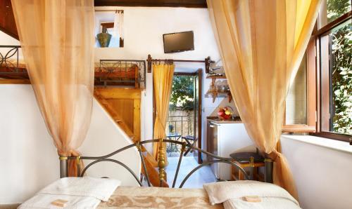 Archontiko Evgenia Studios & Suites Old Town Chania