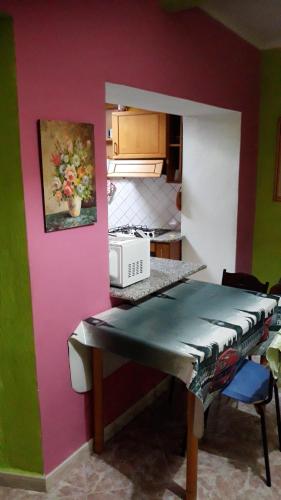 One bedroom appartement with city view and wifi at Loceri