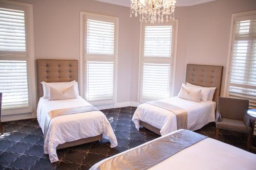Royal Hotel Randwick Image