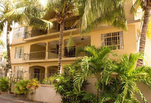 Cozy apartment in Trou-aux-Biches 40 m² with pool