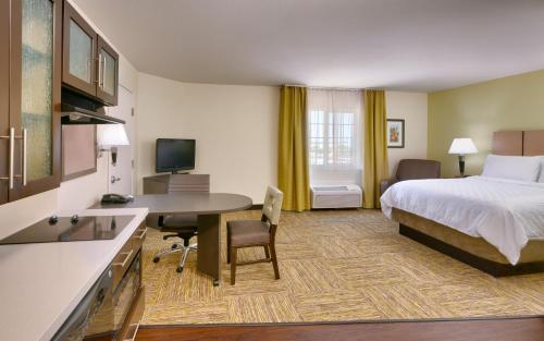 Gallery image of Candlewood Suites Plano East, an IHG Hotel in Plano