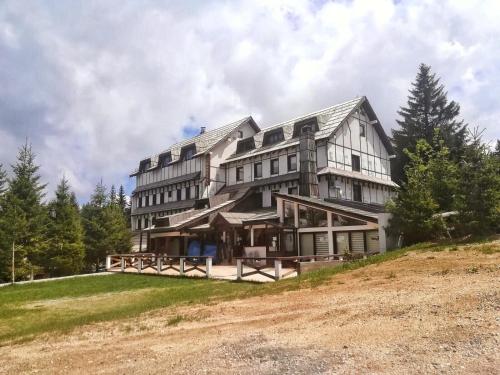 Gambar di galeri bagi MASINAC KOPAONIK di Kopaonik