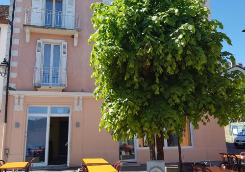 Gallery image of Hotel Le Rivage in Saint-Gingolph
