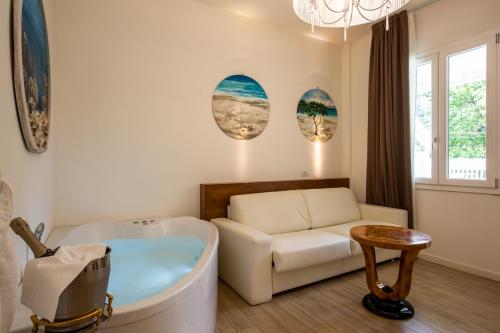 Et sittehjørne på Rimini Suite Hotel