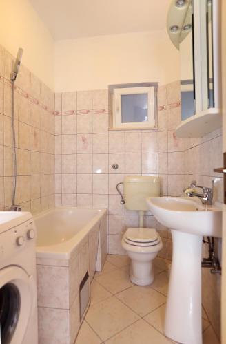 Remarkable 2-Bed Apartment